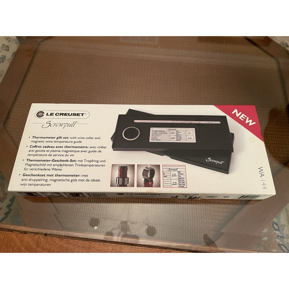Le Creuset Screwpull Wine Thermometer Wine Collar Drip Ring Gift Set‎